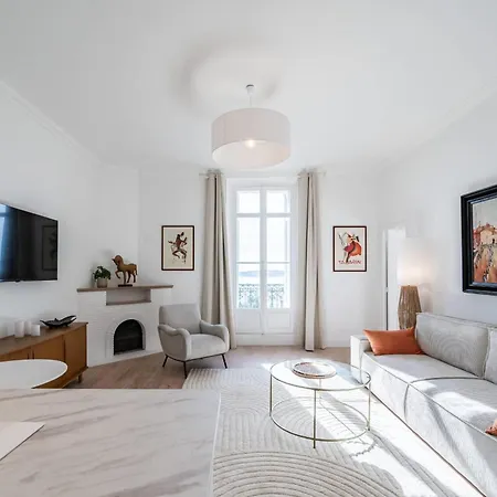 Sublime Fully Renovated One Bedroom With Sea View * Cannes